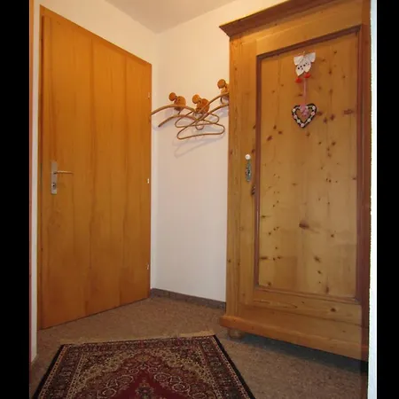 Im Haus Primula Obersaxen